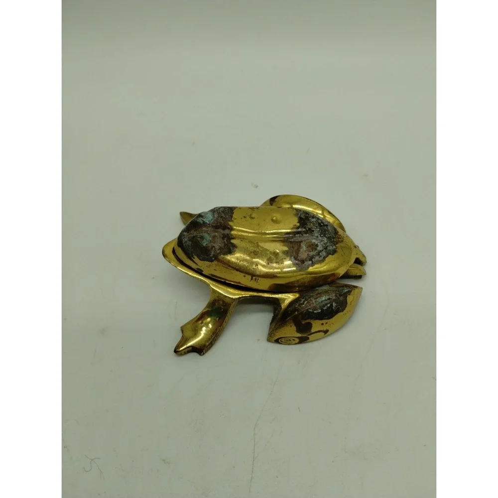 Vintage Solid Brass Frog Personal Ashtray Trinket Box Key Hider Hinged Lid 3